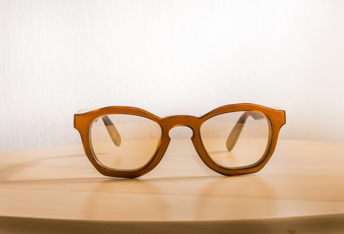 SLAVEtoANCESTORS - AC02 M - light tortoiseshell acetate/camel leather