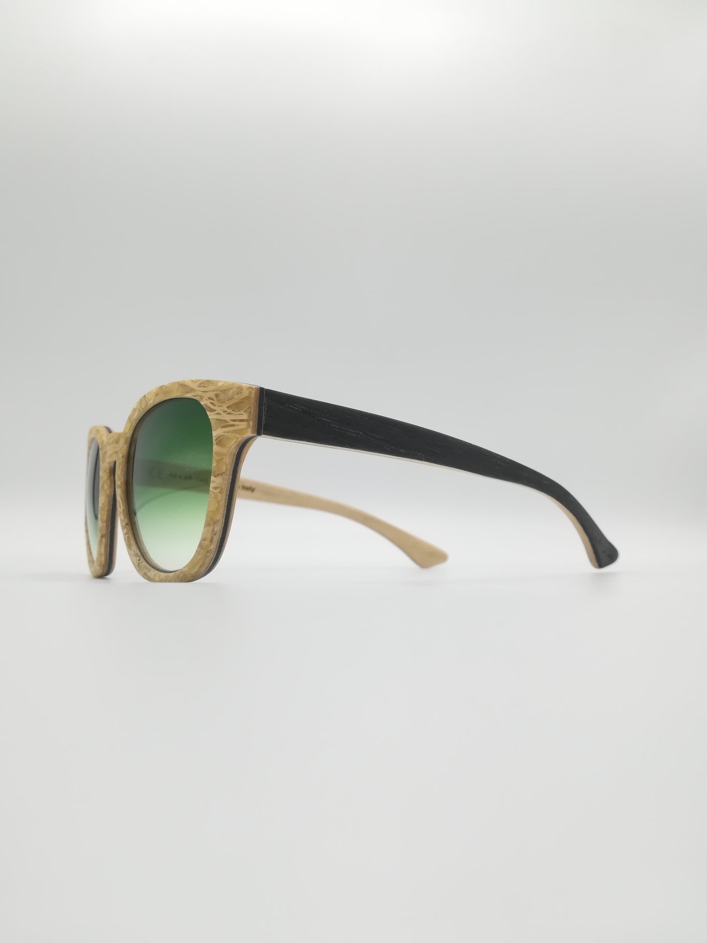 FERILLI EYEWEAR - Mod. OSTUNI - CURRENTLY OUT OF STOCK - Contact us to find out when it will be available again.