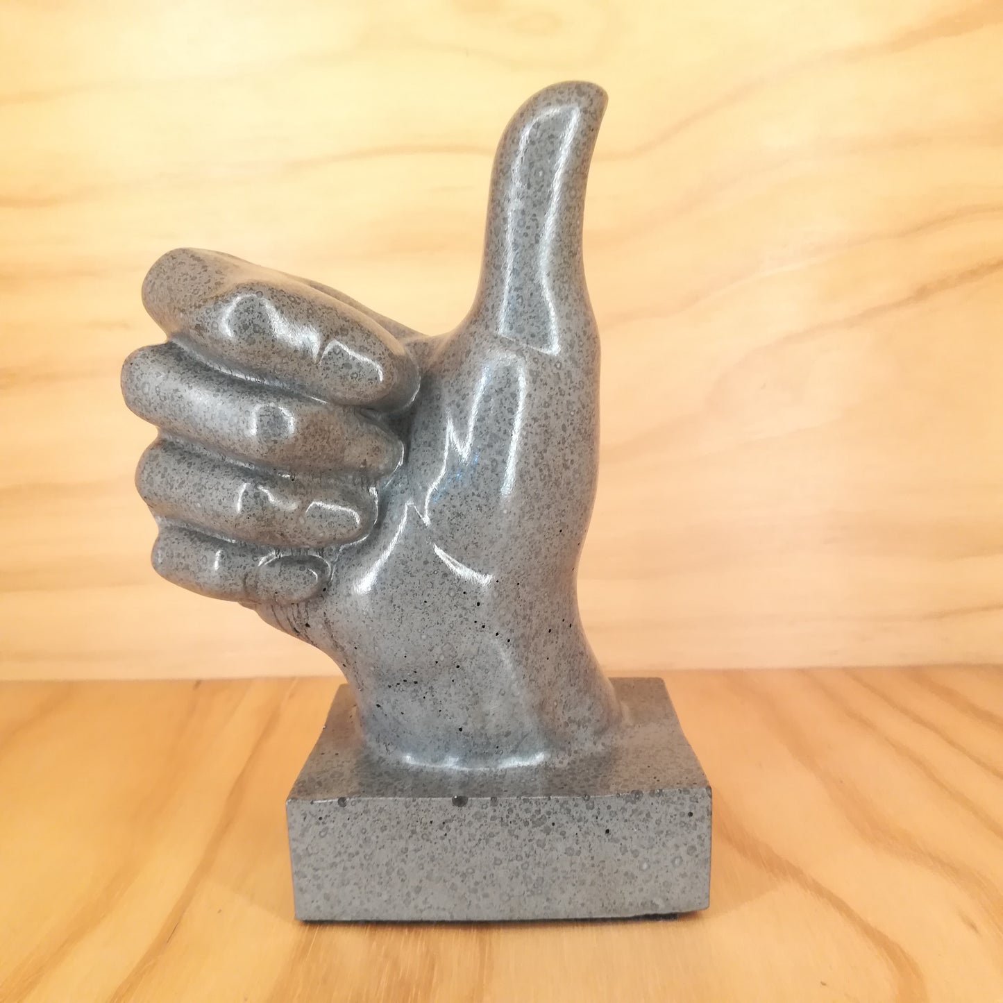 Design Space - Hand Like In Cement 01