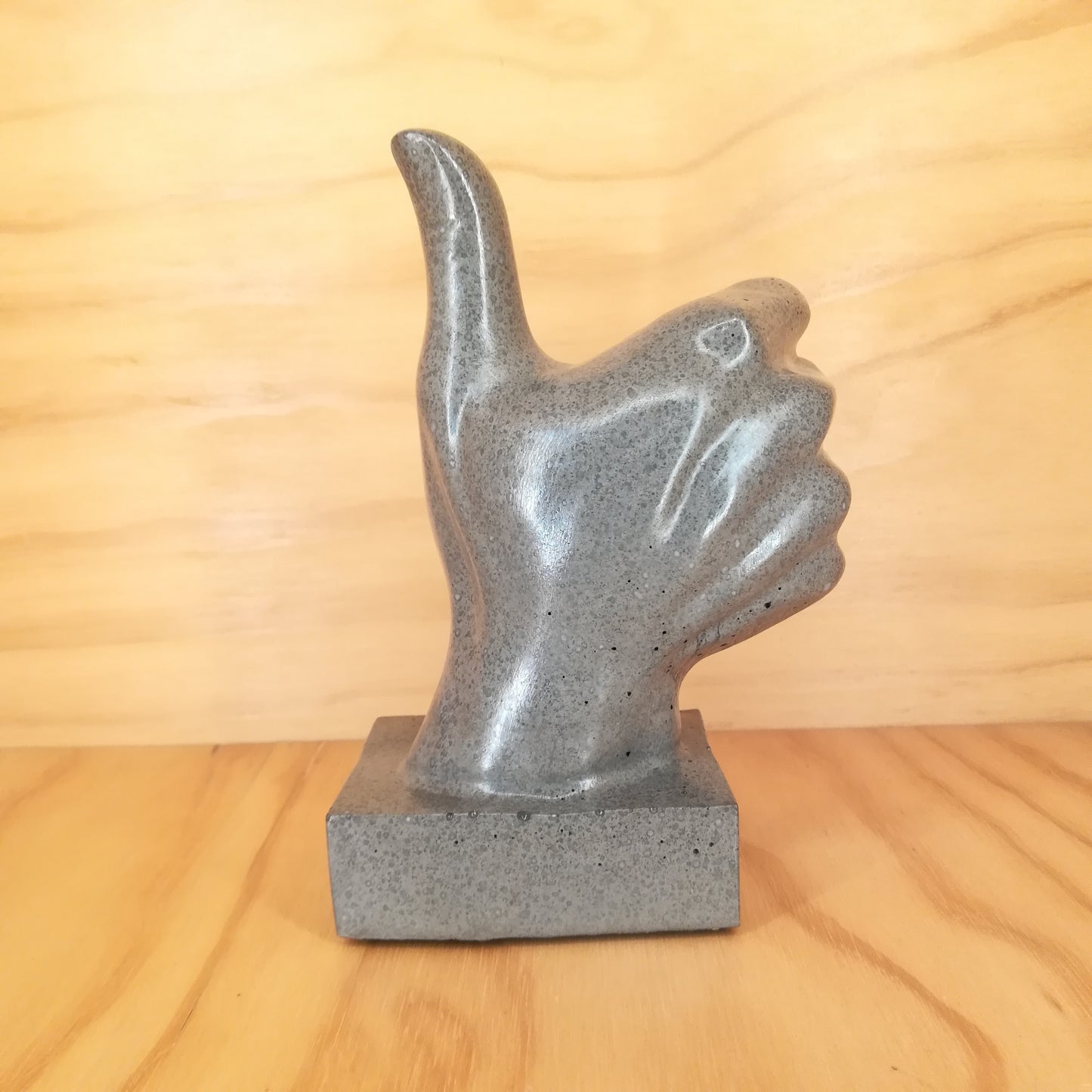 Design Space - Hand Like In Cement 01