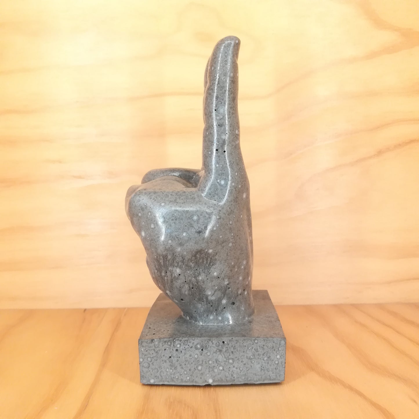 Design Space - Victory Hand In Cement 01